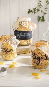 Grab a couple of empty pickle jars and design some creative storage. Upcycling makes it fun to make something pretty that’s as good as new from objects that you would probably never use again. Let your creativity run free as you design and label your new old storage jars. Hand lettering is a great opportunity to design pretty labels and tags. #picklejars#creative#storage#noodles#glass#fimo#upcycling#handlettering#labels#tags