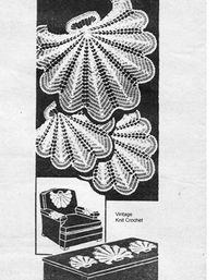 Vintage crochet shell doilies pattern in three sizes. Mix and match as doilies, chair sets, buffet sets, etc. "New Fashion, set your table with Shell shaped doilies. Extra handsome if they are each in a different color. Also, you can use them as a chair set." #AliceBrooks #MailOrder #CrochetDoilyPattern #VintageKnitCrochet