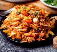 This lazy cabbage roll casserole is perfeclty juicy and tender without any floating liquid or overly dry ingredients. It just melts in your mouth