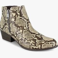 Size 6 And 8 Unionbay Women's Tabby Ankle Boot Unionbay Cream Women's Tabby M Natural Snake Boots/Booties Faux Leather Upper - Side Zipper Closure - Almond-Toe Construction - Synthetic Lining And Footbed - Man-Made Outsole - Stacked Heel - Approx 1.75" Heel New Without Tags/Box