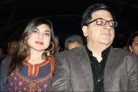 Alka Yagnik Biography like Sign Height, Family Pics, Biodata, Height Weight, Affairs, Personal life, Photos, Songs, Image, DOB, Profile