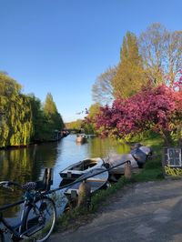 canal amsterdam water boat dutch netherlands bike