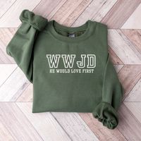 Get ready to fall in LOVE with your new embroidered WWJD sweatshirt. It's the cutest and most comfortable way to wear the latest styles, and also makes a great gift! * PRODUCT DETAILS * ✺ Soft preshrunk 50% cotton, 50% polyester blend ✺ Medium weight fabric (super soft feel) ✺ Wash and dry normally (on cool for best results) ✺ Designed and printed in the USA ✺ Due to different monitor screens, colors may vary ✺ * SIZING * ✺ FOR AN OVERSIZED FIT, SELECT TWO OR THREE SIZES UP FROM YOUR NORMAL SIZE