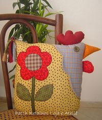 I love chickens Almofada Galinha by Patch Retalhos, via Flickr