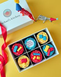 We've been putting our hand building skills to the test this week with bespoke lego cupcakes especially made for a very special special birthday boy.