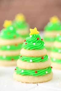 Christmas Tree Cookie Stacks Vertical