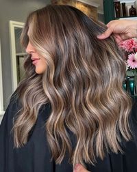 50 Light Brown Hair Color Ideas with Highlights and Lowlights