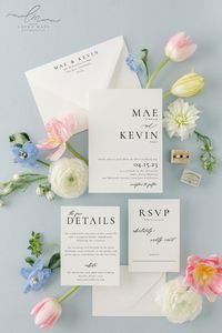 These printable wedding invitations are perfect for any classic wedding or minimalistic wedding. This simple wedding invitation suite is perfect for your Chicago wedding or New York wedding.