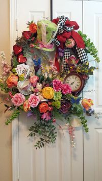 Alice In Wonderland wreath - Mom & I just keep getting better!