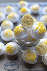 Lemon Cake Bites