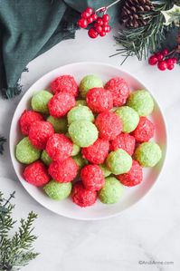 Christmas Jello Balls - (Only Three Ingredients Needed! So Easy)