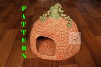 !This is a DIGITAL PDF PATTERN of Crochet Halloween pumpkin bed for cats and small dogs! PLEASE NOTE THAT THIS IS A CROCHET PATTERN, NOT THE FINISHED PRODUCT. Pattern is written in English US terms. This pattern contains over 70 pictures to help with all the details of this house! This pattern is for those who already have basic crochet skills. This cozy pumpkin house can be a hideout for cat and small dogs. Measurements: Diameter: 15.7 inches (40 cm), Height: 14.5 inches (37 cm), Living space h