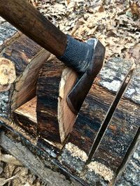 How to Build a Carving Bench from a Log - TheSurvivalSherpa.com