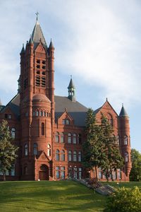 Crouse Chimes were first installed in 1889 and renovated in 1981, the Crouse Chimes are rung at least twice a day and again on special occasions. John Crouse purchased the bells on May 25, 1889, from the Meneely Bell Company in Troy. For 54 years, the Delta Kappa Epsilon fraternity played them, including playing the Alma Mater at 5 p.m. every day.