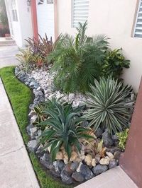 Landscaping Ideas for the Front Yard - Better Homes and Gardens #onbudget #landscaping #lowmaintenance #small #rock #hydrangeas #entryway Get our best landscaping ideas for your backyard and front yard, including landscaping design, garden ideas, flowers, and garden design.