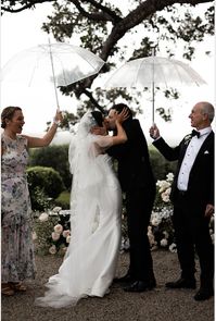 Beautiful ceremony in the rain at Fig Tree, Byron Bay