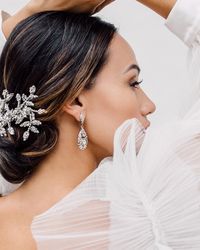 Maria Elena Bridal on Instagram: “#TBT to some of our best seller earrings that can fully complete your look 🤍 Swipe to see some of these beautiful pieces on this…”