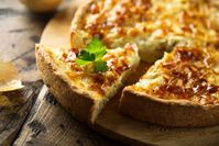 What To Serve With Quiche – 11 BEST Side Dishes | EatDelights