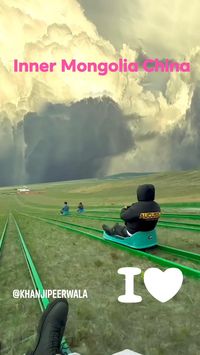 Amazing. Would you try this? Hilunbouir Grassland. River Grass Skiing Length 1,000 metters = 0.621 miles The longest in Asia Hulunbuir Grassland, Inner #mongolia #skiing #grassskiing #grass #rider #loharias @followers @friends @everyone ^^ reposting credit on reel to find it in IG