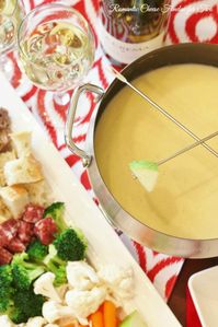 Romantic Cheese Fondue For Two - Valentines Menu