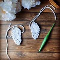 Angel Wings 2021 Crochet Angel Pattern - Oombawka Crochet #yarnspirations #cijmakealong2021 #bernat #crochetpattern #ChristmasinJuly #crochetangel #furlsinf721