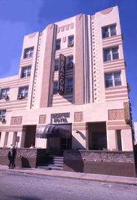 Florida Memory - Beacon Hotel at Miami Beach.