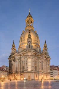 Michael Valjak, Frauenkirche Dresden in the evening - Germany, Europe)