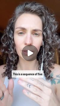 Leah Levitan | Lymph Literacy Advocate on Instagram: "Do you have fluid retention in your face? Try this move daily! It’s like a mini Big 6. 

But for your noggin…
And there’s only 5…

This is how I teach my students to jump start my method of clinical lymphatic drainage for the face and brain in my mini-course: Lymph Love For The Head + Neck.

The 5-Phase Framework works like this:

Phase 1: Change the pressure in your lymphatic system, creating a vacuum that begins to draw fluid from the head back into circulation.

Phase 2: Stimulate the vagus nerve, just like Perry, but also clear out fluid from the major lymph node chains that run along either side of it. The deep cervical chains receive fluid from EVERY structure above and around them. This includes the brain.

Phase 3: Clear the nod