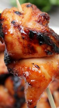 Sweet Maple Barbecue Chicken Kabobs - With a touch of caramelized sweetness, this takes your traditional barbecue sauce and elevates it to a whole new level. Perfect warm weather dish! ❊