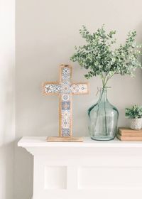 House of Joppa offers modern and minimalist Catholic home decor. Shop our Catholic art and gifts for traditional iconography that has a fresh new style.