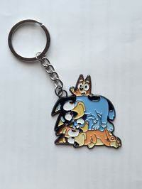 Bluey keychaib of the entire Heeler family! The keychain is 2 inches tall.