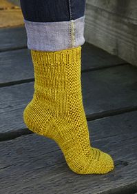 Tackle your first pair of socks with Alexa and Emily! Rye is a quick-knitting sock pattern (in DK / Worsted weight yarn) sized from toddler to Dad. Simple, straightforward instructions and our in-depth 'Let's Knit Socks' tutorial will have you knitting socks for the entire family in no time!