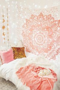 Shop our tapestry collection here at shein. Find cool prints, floral designs, and medallion patterns to complete your apartment décor. Free shipping on orders of $49+.