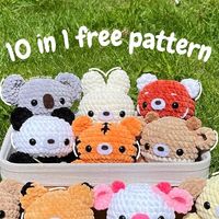 Stitched Creations 💫 on Instagram: "Swipe to see the pattern → 🌷10 in 1 free pattern release🌷  EDIT: the body section for the fox and deer on R6 should start in the base colour for the 23sc and the last sc should be in white!!  Hii everyone, I’m so glad to announce my 10 in 1 free pattern is now out!! 🫶💗  PLEASE DO NOT REPOST, you are more than welcome to share the cover but not the whole pattern! Thank you 💕  You can find the free interactive pattern on my Ribblr along with the themed bags pattern which is also available as a PDF on Etsy for a small fee!  I started designing this pattern to celebrate reaching 10k and I can’t believe we are now at 15k!! 🥰 Thank you all so much for the support and I hope you enjoy making this pattern! ✨  This pattern is ideal for market preps as they