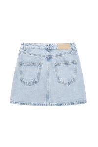 Goodnight Macaroon 'Tina' Denim Mini Skirt Zipper Closure High Waist Denim Short Measurements: XS - Waist 66cm, Length 37cm S - Waist 70cm, Length 38cm M - Waist 74cm, Length 39cm L - Waist 78cm, Length 40cm Machine cold and gentle cycle or hand wash cold Lay flat to dry Do not tumble dry Do not iron If you are unsure or need assistance selecting the proper size or color, please contact our Customer Services team and they'll be more than happy to help.