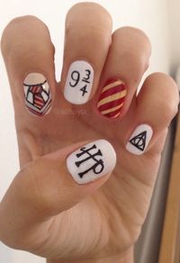 Harry Potter nail art