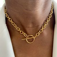 It is classic and will definitely stand you out from the crowd. #togglenecklace #goldnecklace #selflive #birthdaygiftideas #valentinesdaygift