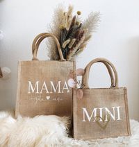 Jute bag for you and your child with padded handles. Perfect for collecting herbs, mushrooms, berries, for shopping or as a nice gift idea. (No set offer, please personalize each bag size individually!) ❤︎ Our jute bag is perfect - to give away to mom, grandma, aunt - for mother and child, - as a Mother's Day gift, - as birthday present - as a souvenir for the girlfriend - as a gift to yourself ❤︎ Product Information & Features The carry bags are available in 4 sizes: Mini: 20x20x11 Small: 26 x