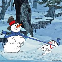 101 Dalmatians puppy running away with a snowman's scarf #101dalmatians, #disney, #winter