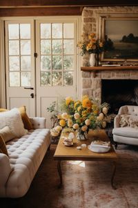 30 Cozy French Cottage Living Room Decor Ideas