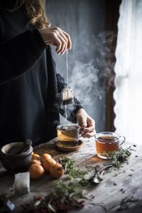 Le rituel du thé quand le temps se rafraîchit