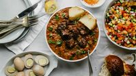 This Bukharian Jewish Meaty Rice Dish Is the Crockpot Meal You Need