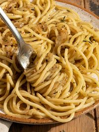 Vegan Caramelized Onion & Roasted Garlic Pasta - ShortGirlTallOrder