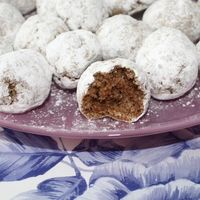 cinnamon ball biscuit recipe for peseach 