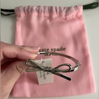 Nwt Silver Kate Spade Bow Bracelet. Smoke Free Home, Never Been Worn