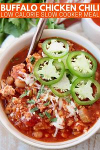 Slow Cooker Buffalo Chicken Chili is packed with flavor, but low in calories! Healthy, delicious and easy to make? Sign me up! This simple crock pot chili recipe is low in calories and gluten free. It only takes 15 minutes of prep time, then the slow cooker does the rest of the work! You're going to seriously impress your family & friends with this new spin on chili!