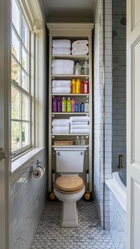 Bathroom storage ideas are essential for small spaces. Enjoy aesthetic solutions that fit any style. Benefit from practical small space organization tips. Save this pin for a beautifully designed bathroom. 🌿🛁