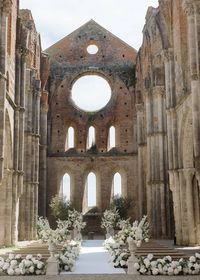 wedding ceremony ideas Abadìa de San Galgano