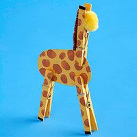 Clothespin Giraffe