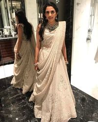 Lehenga duppata draping style